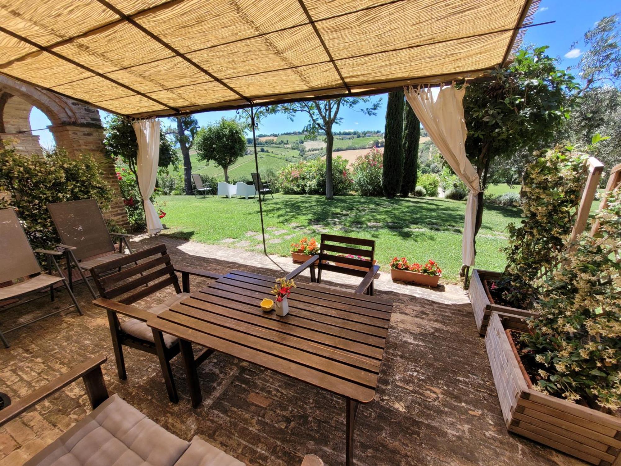Agriturismo Fiorano Cossignano Exterior foto